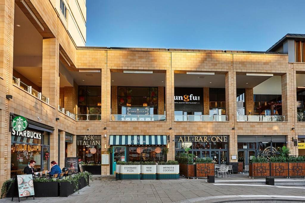 Unrivalled Location - Five Star - Worcester Apartment Exteriör bild